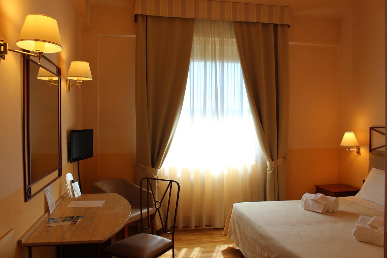 Hotel Semifonte Barberino di Val dʼElsa Εξωτερικό φωτογραφία
